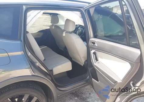 2020 Volkswagen Tiguan 2.0T Se/2.0T Se R-Line Black/2.0T Sel from USA, damaged, VIN 3VV3B7AX6LM181877